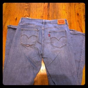 Women’s Levi’s